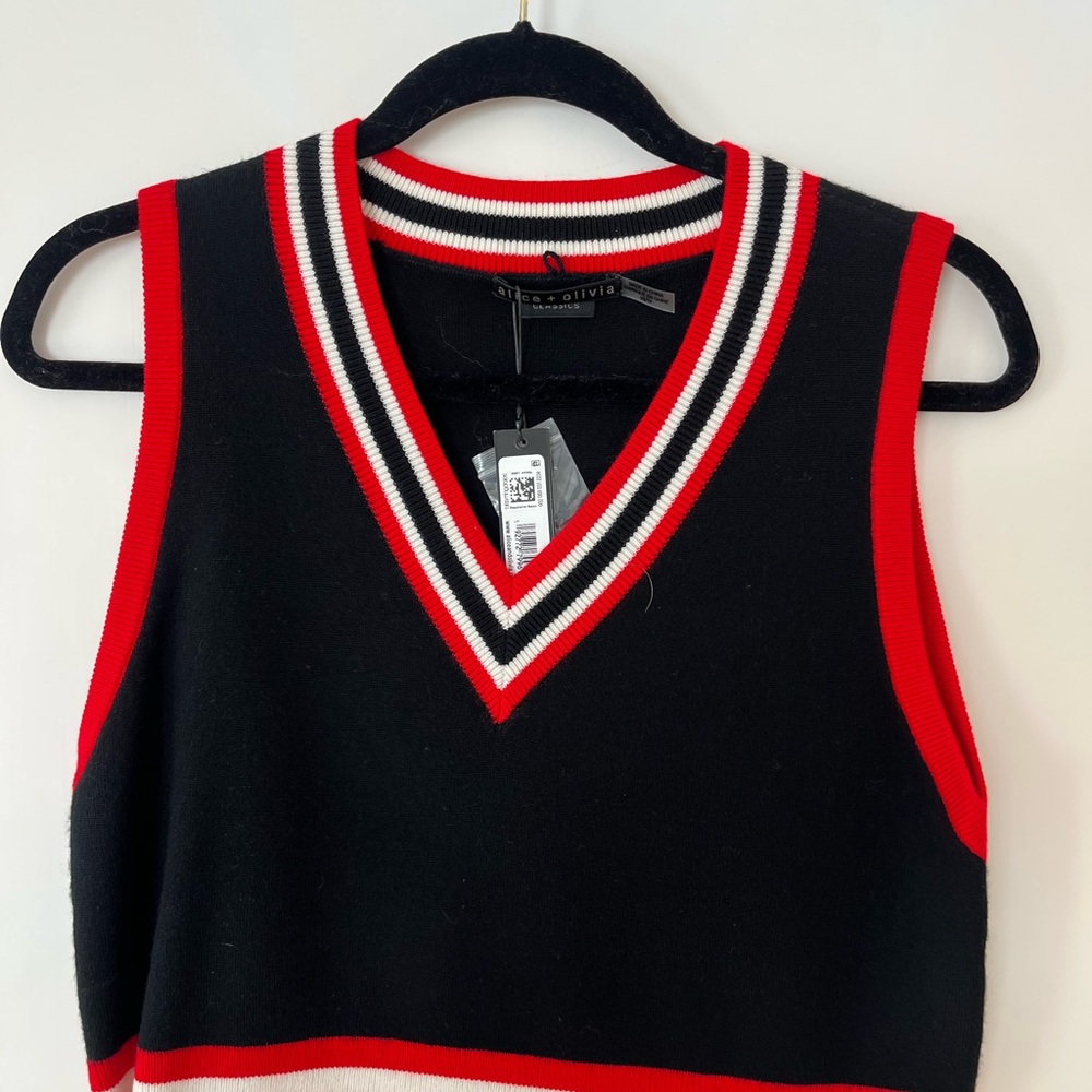 Alice + Olivia Black and Red V-Neck Sweater